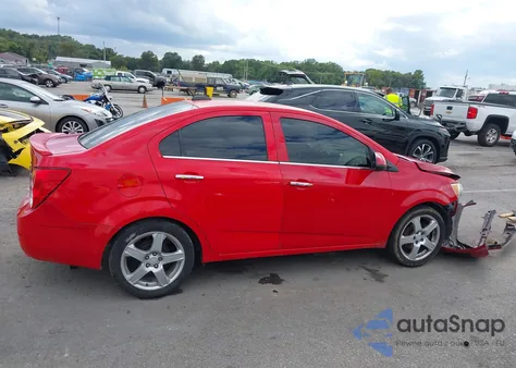 2016 Chevrolet Sonic Ltz Auto z USA, uszkodzony, nr VIN 1G1JE5SB0G4160053